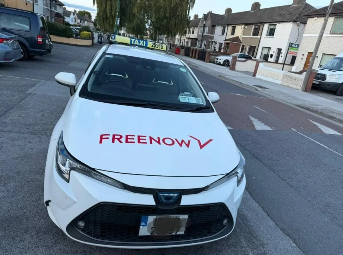 Hybrid Taxis for rent - Image 1