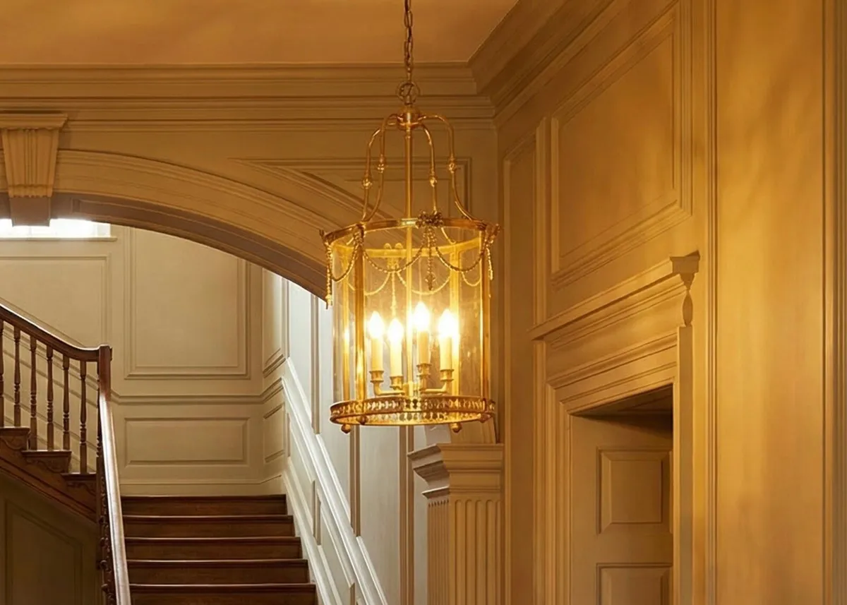 Good quality solid brass hand made lantern - Image 3