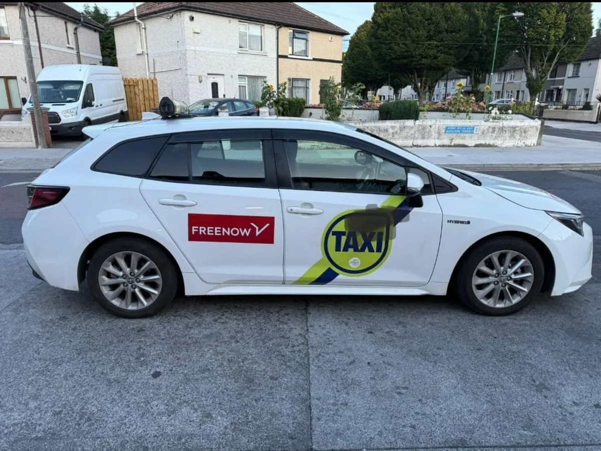 Hybrid Taxis for rent - Image 3
