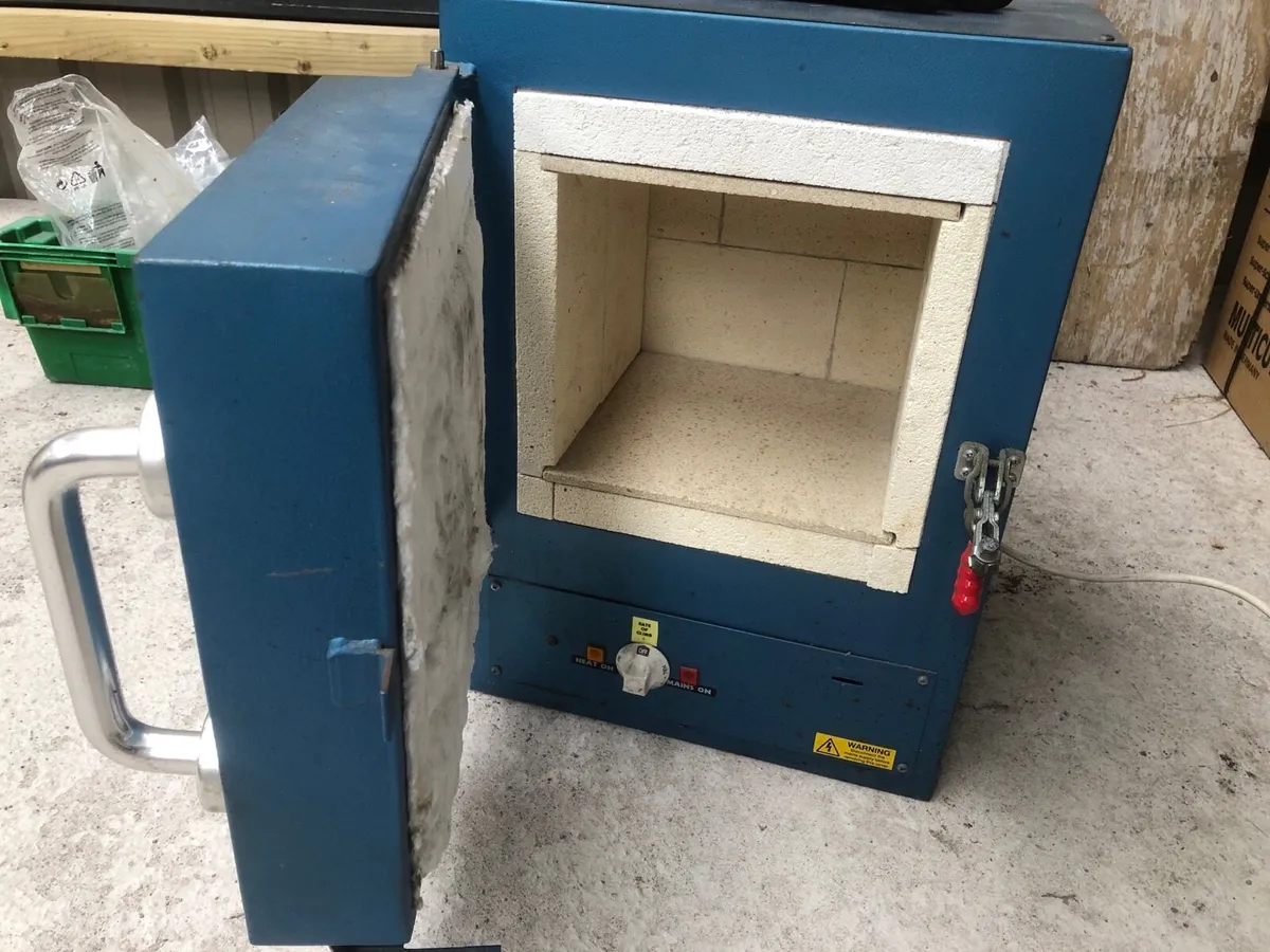 Enamelling stove - Image 1