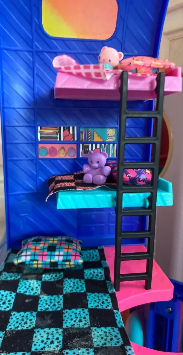 LOL Camper Van - Image 2