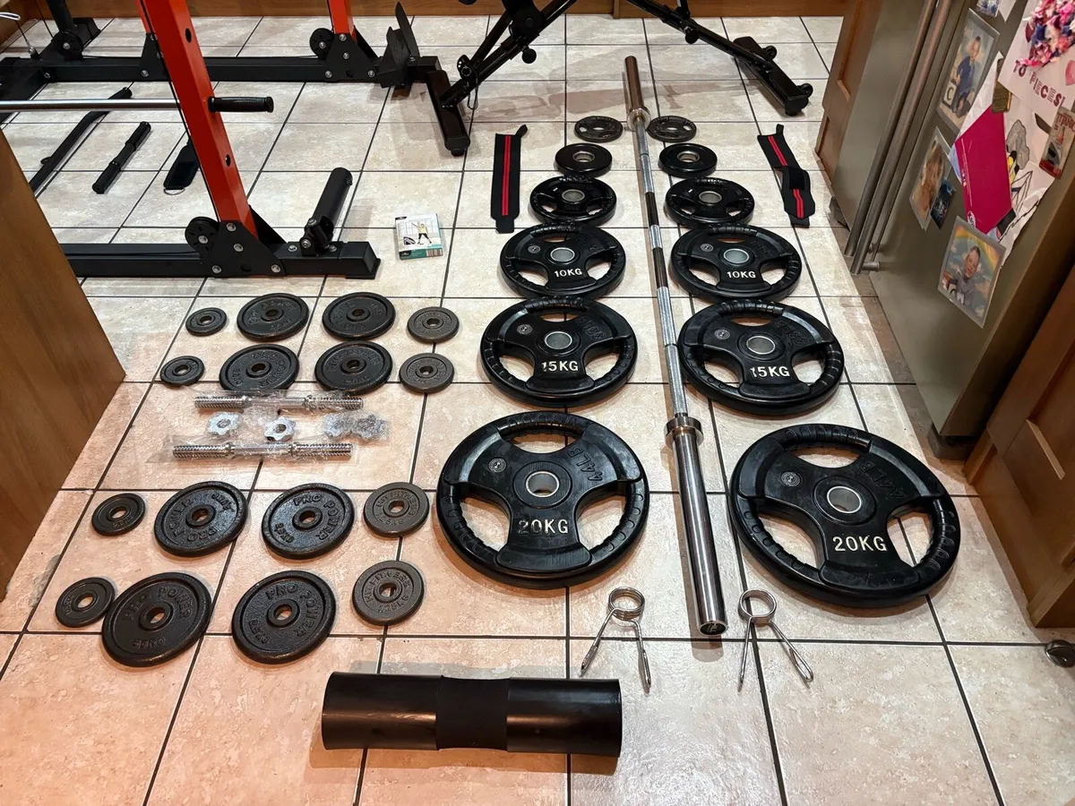 UNBELIEVABLE GYM DUAL CABLE RACK WEIGHT SET UP!!! - Image 2