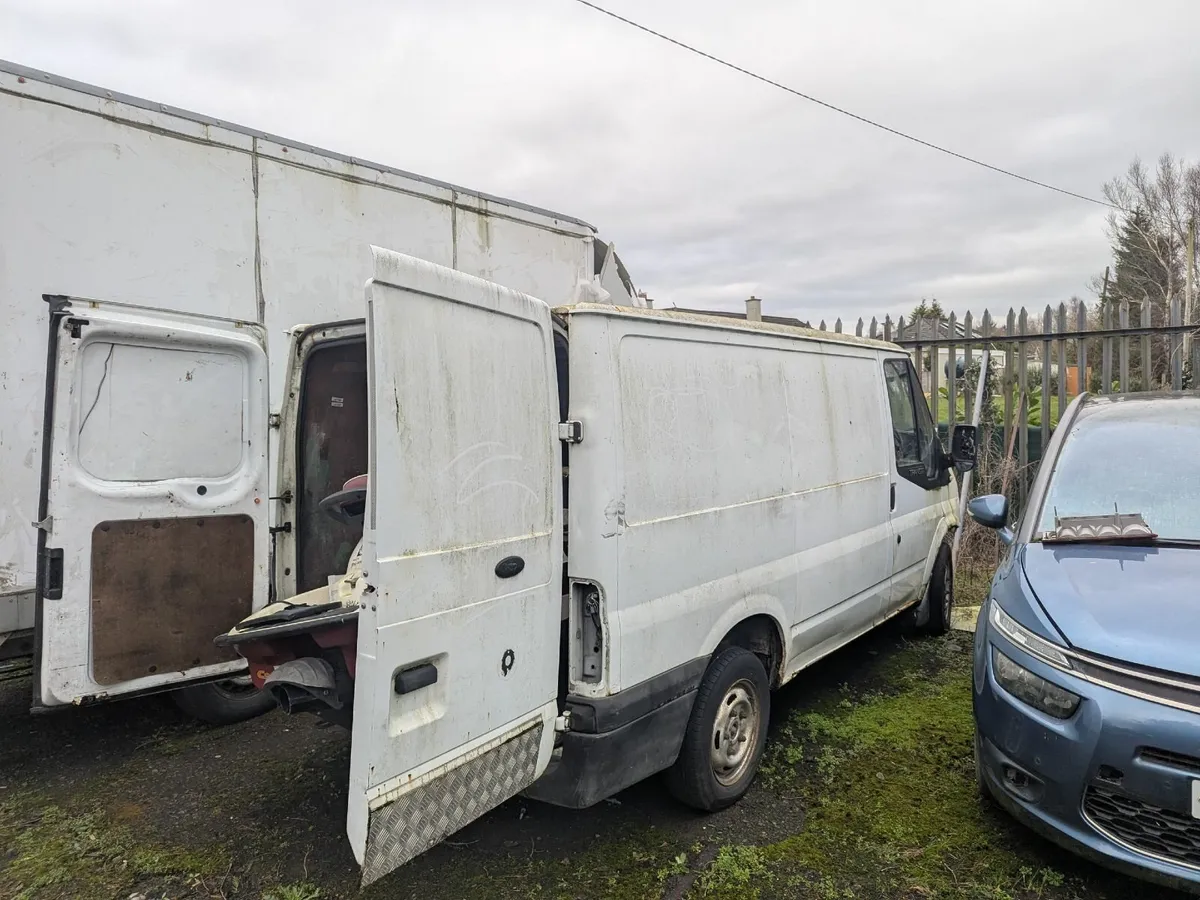 Ford transit - Image 2