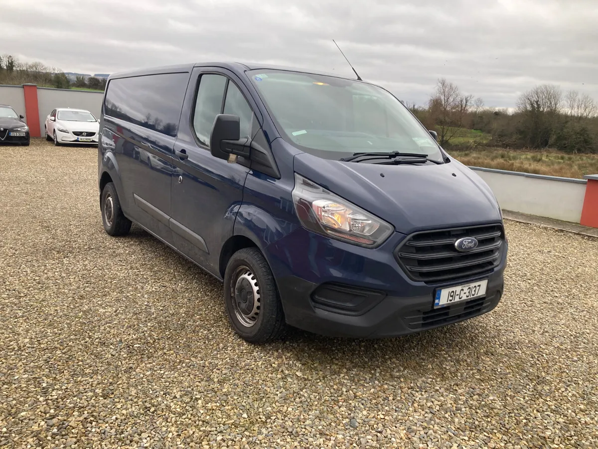 Ford Transit Custom 2019 - Image 1