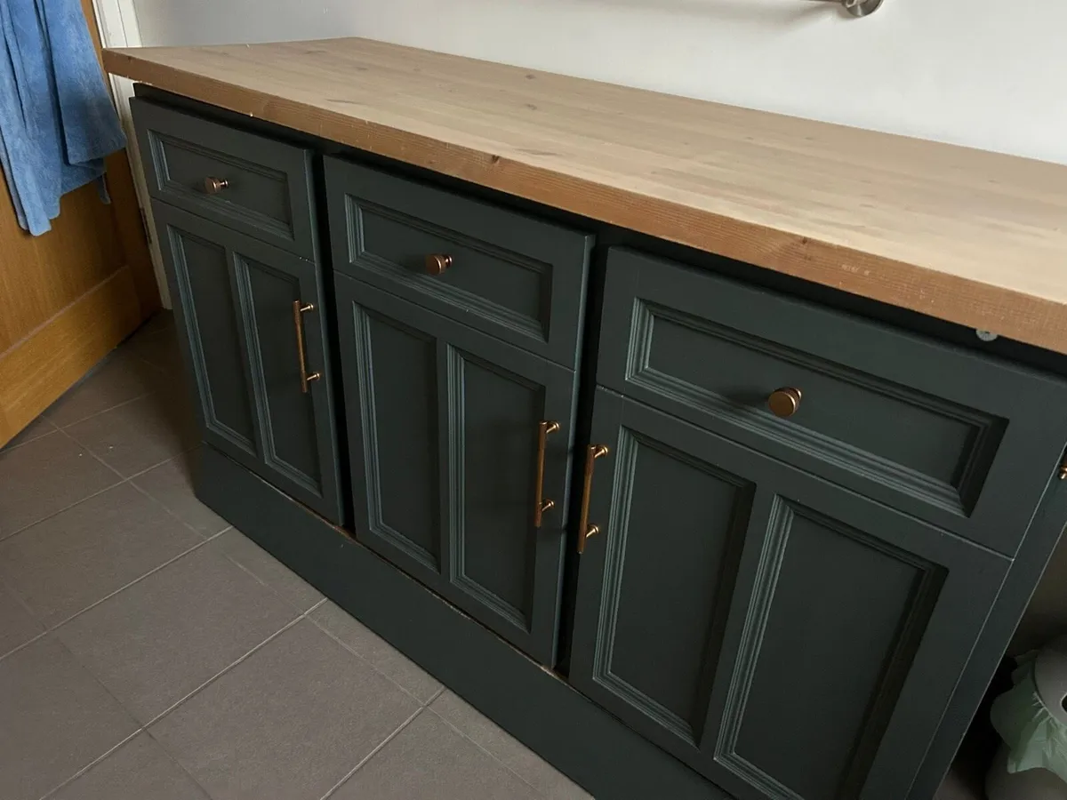 Kitchen unit / cabinet / kitchen counter - Image 1