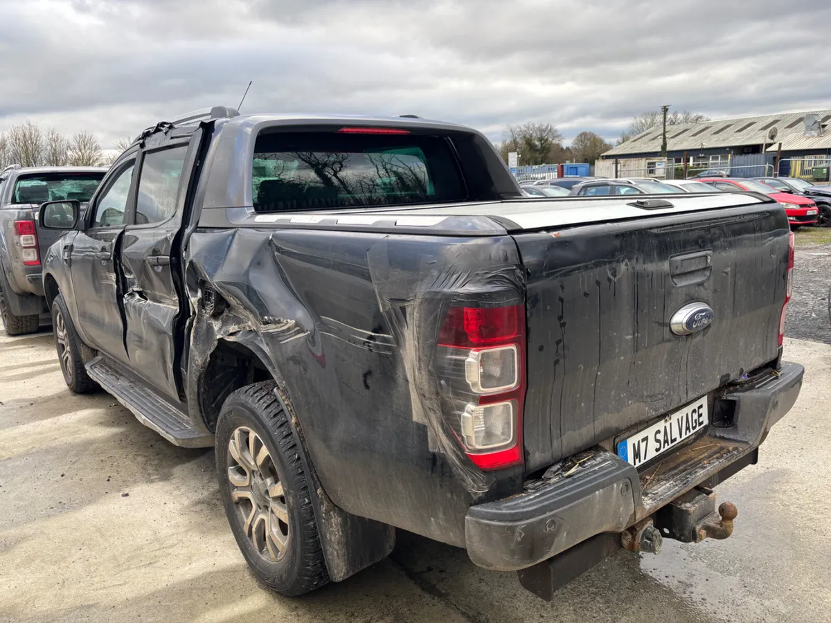 18 Ranger Wildtrack 3.2 2110km Drives - Image 4