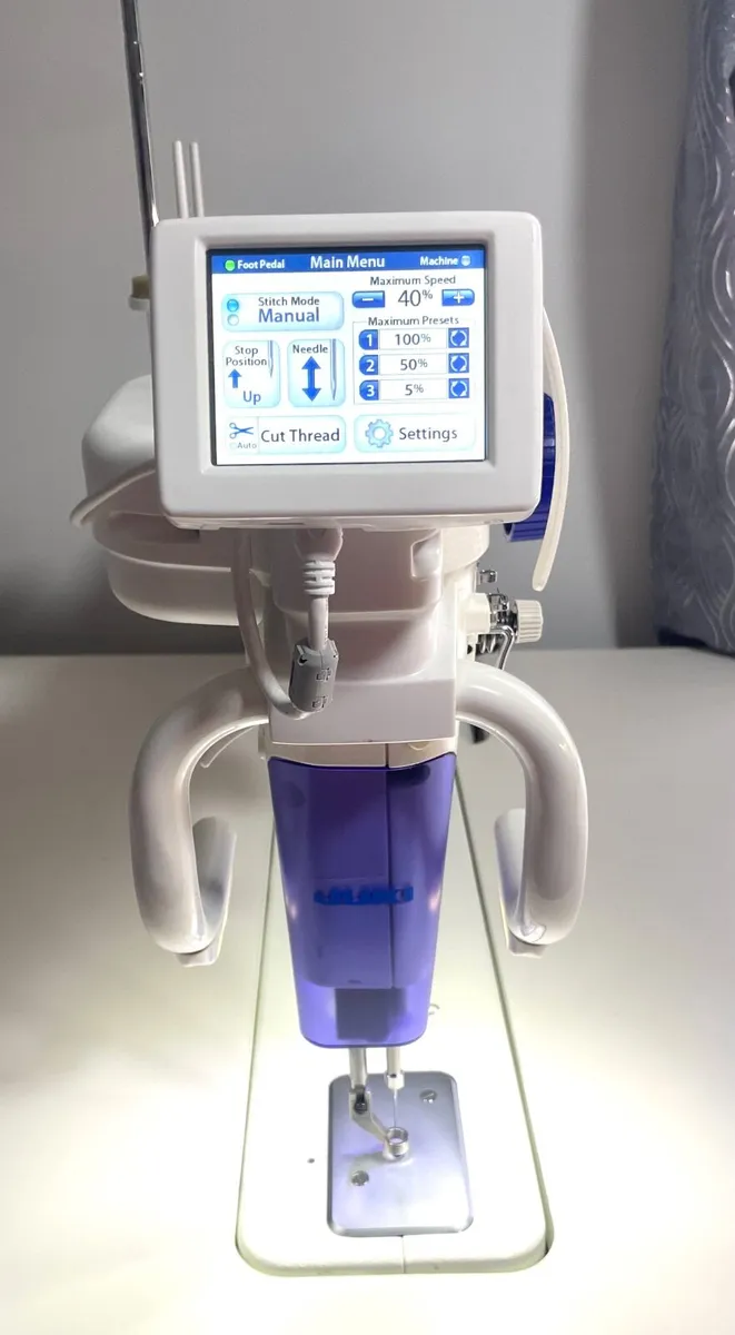 Juki Long Arm Quilting Sewing Machine. QVP 2200 - Image 1