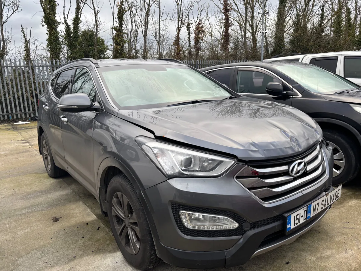 15 Santa-fe 4WD 7 seats NCT 4/27 210km Drives - Image 2