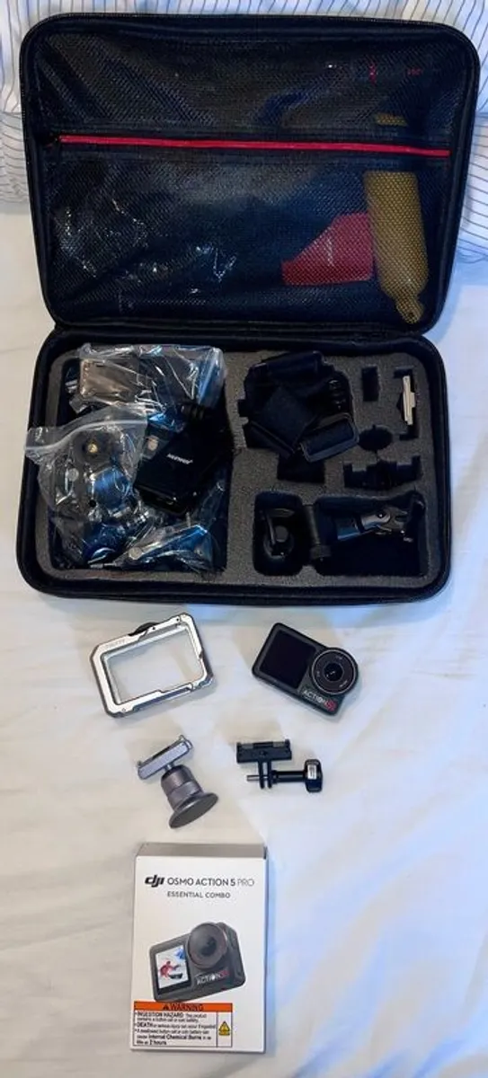 Dji Osmo Action 5 Pro As New With Accessories - Image 1