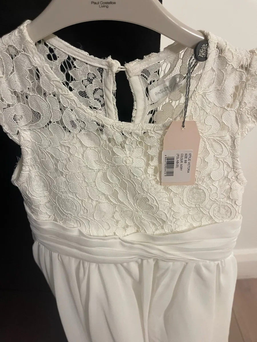 Communion dress - Image 1