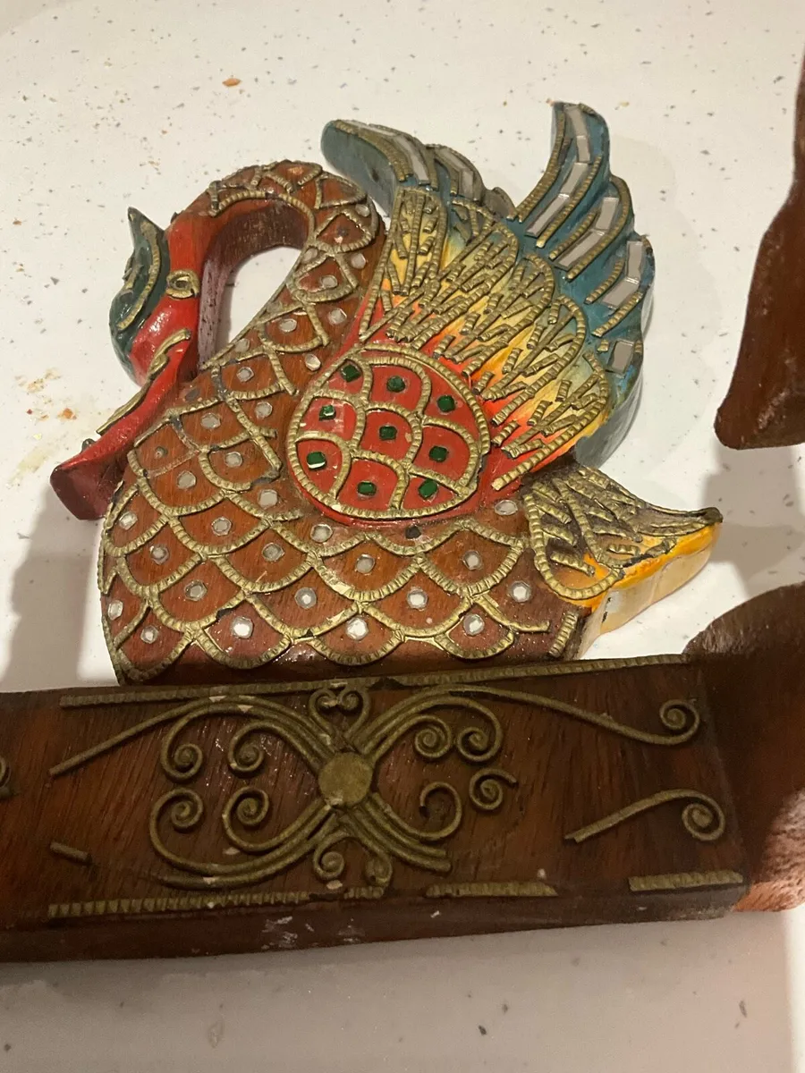 Vintage Carved Wooden Swan Toilet Paper Holder - Image 4