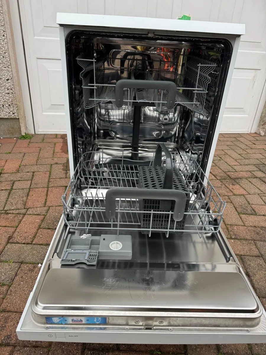 Dishwasher - Image 4