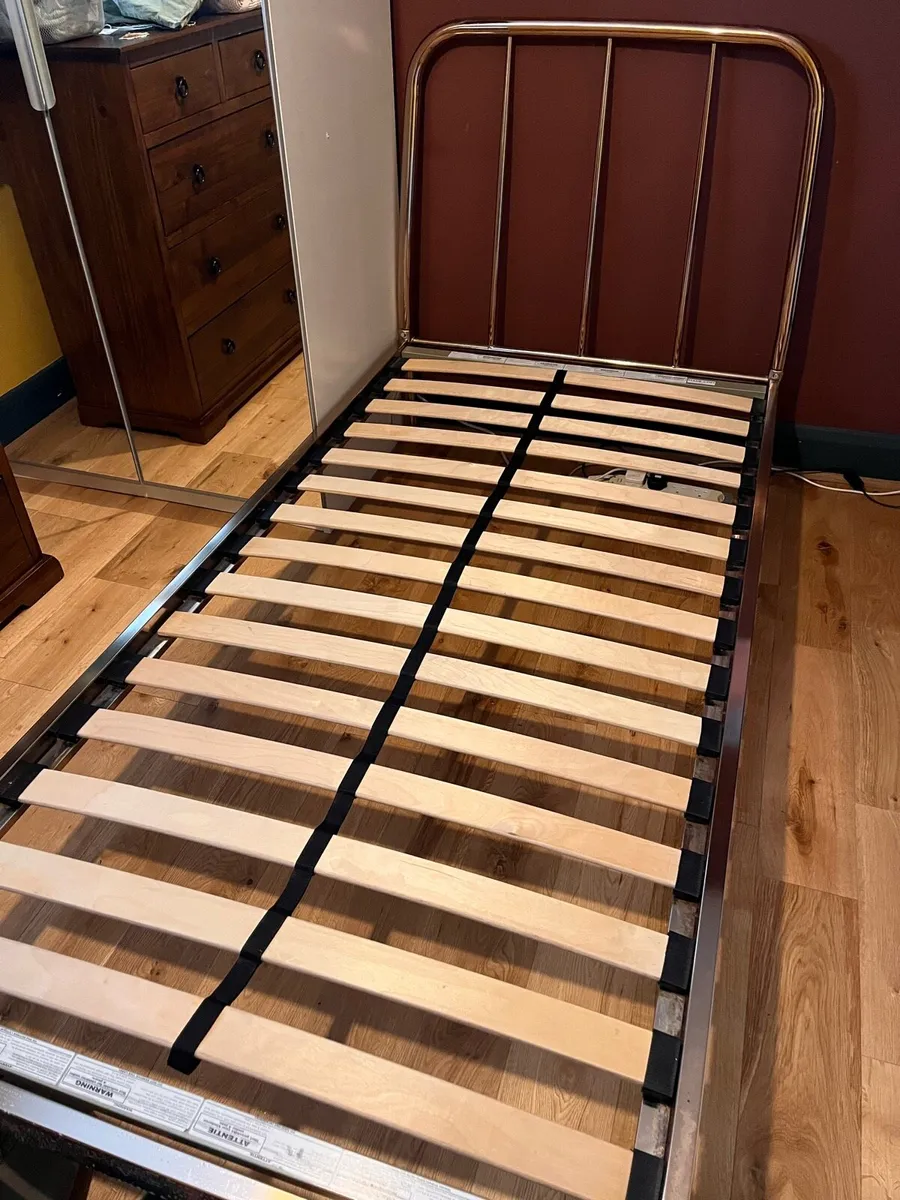 Single bed frame - Image 2