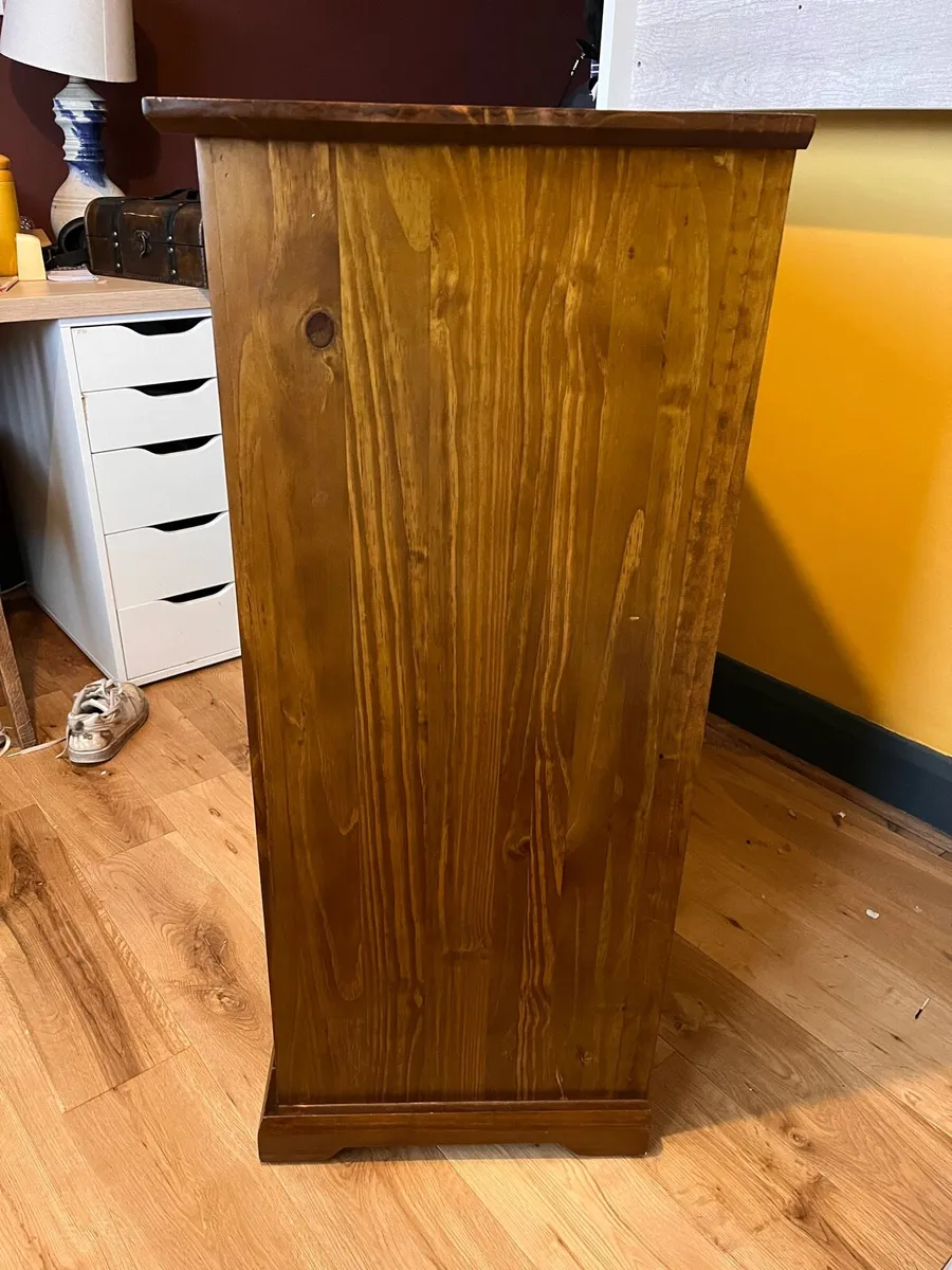 Tall boy or chest of drawers - Image 3