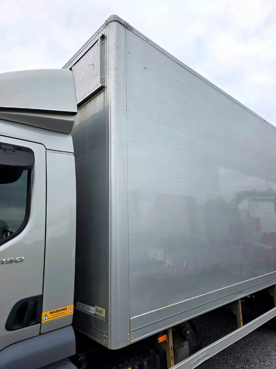 2017 DAF LF 7.5t Box Lorry - Image 4