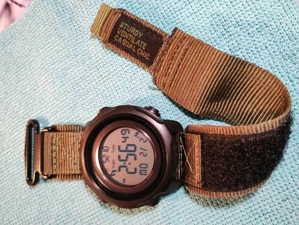 Step calories counter watch - Image 4