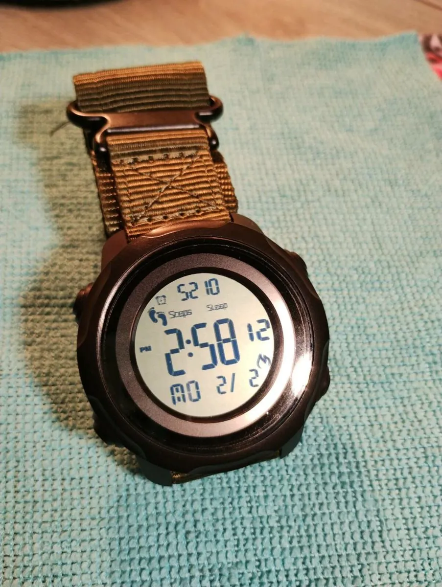 Step calories counter watch - Image 2