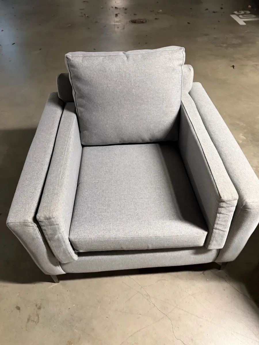 Sofa + two armchairs - Image 3