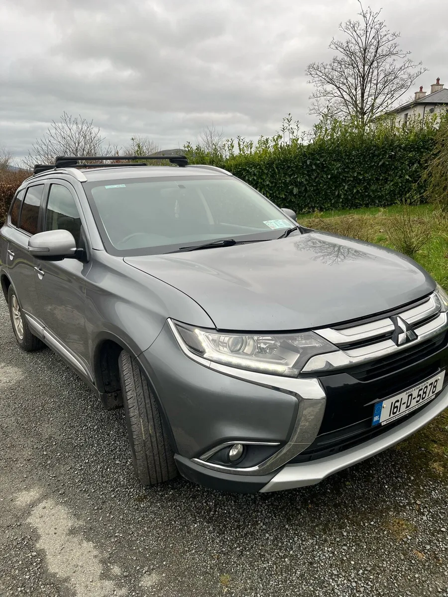 Mitsubishi outlander 2016 - Image 1