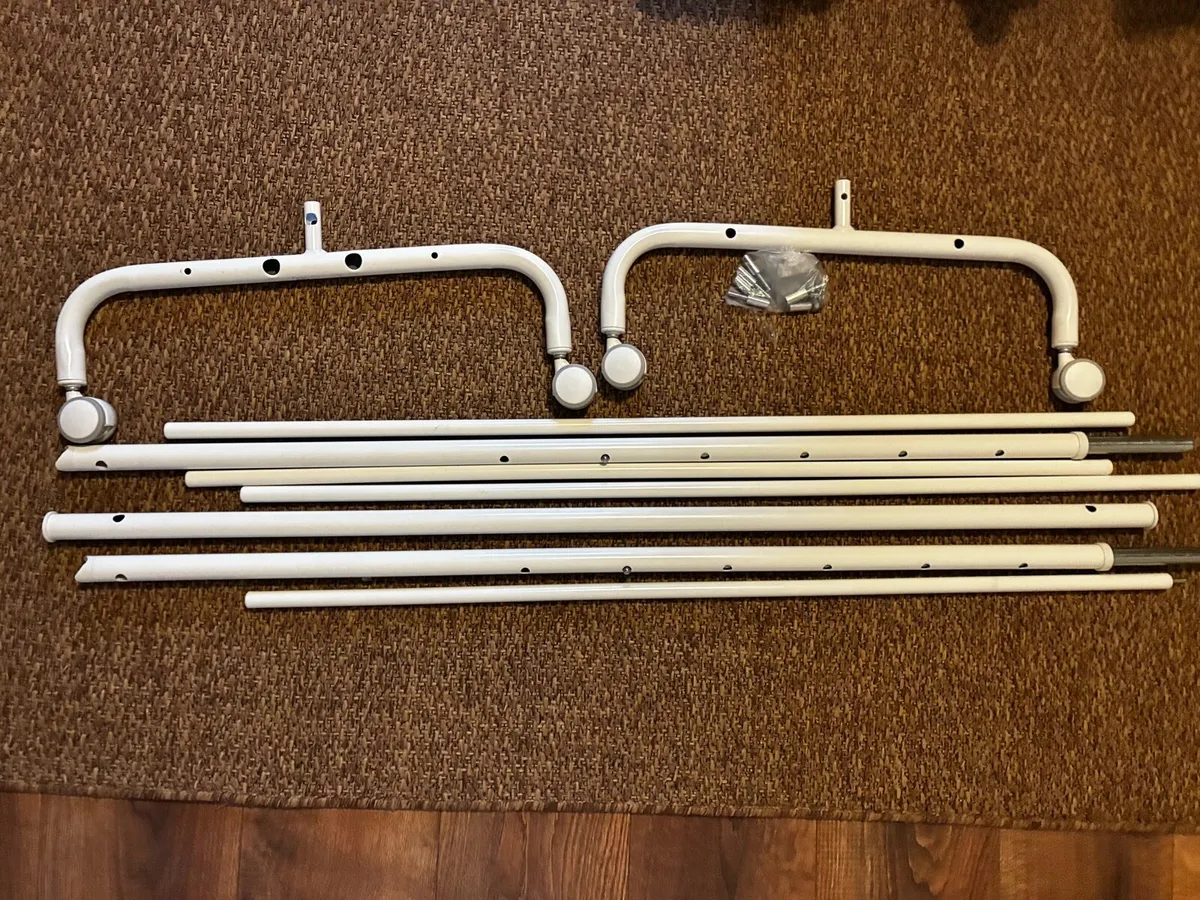 Clothes rail x2 - Image 2