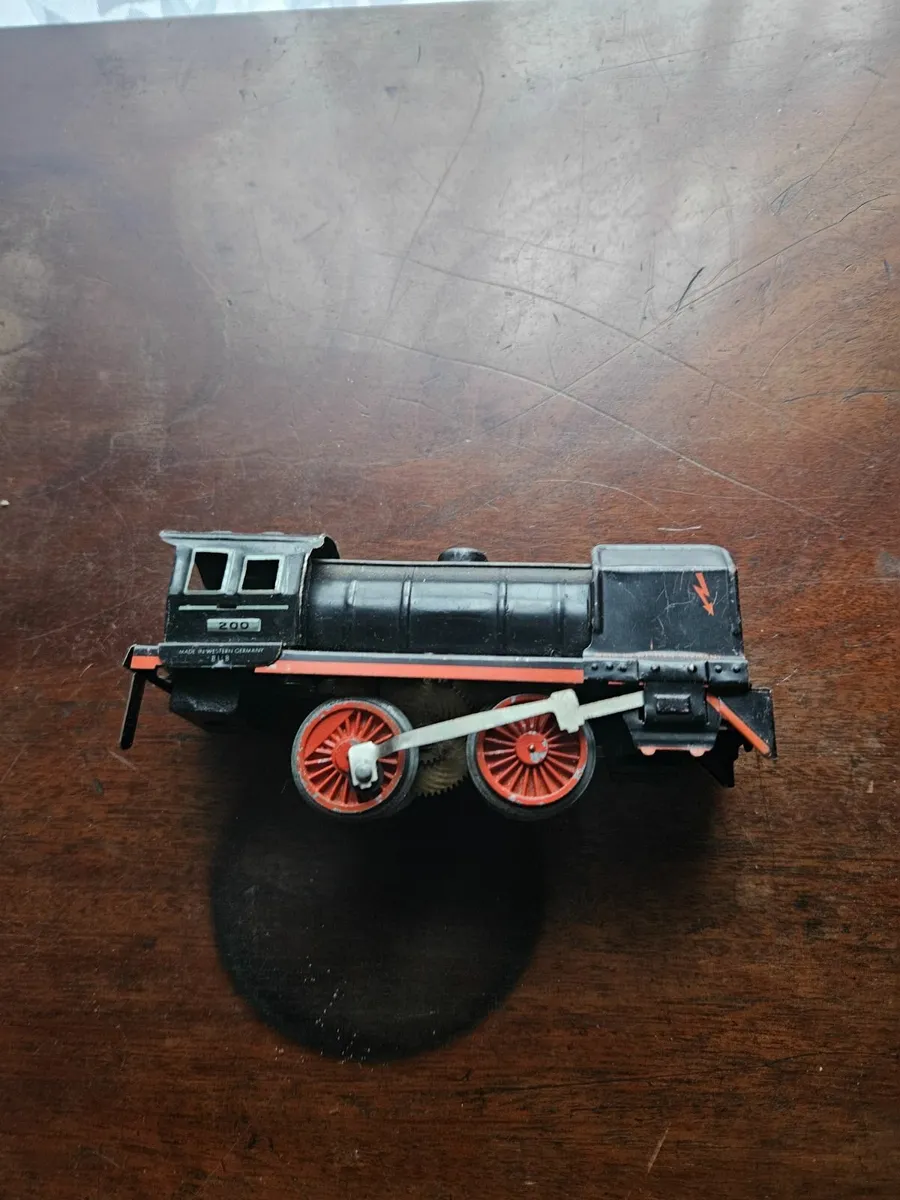 Vintage German Tinplate Train Engine - Image 1