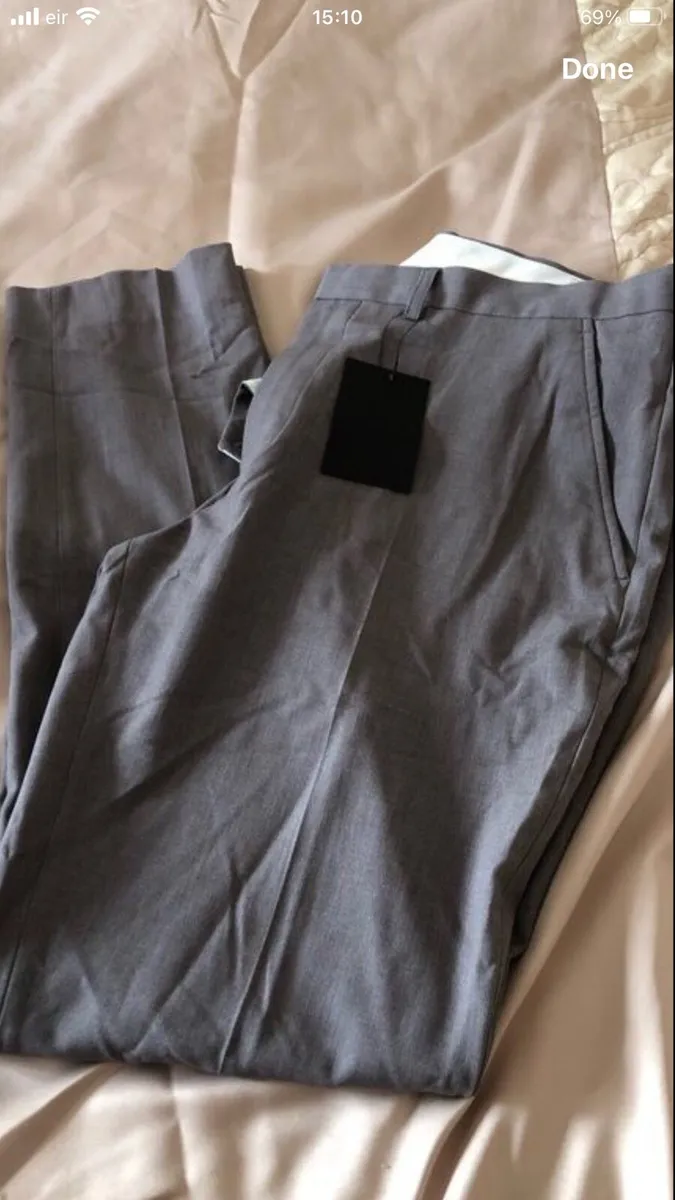 Mens BNWT trousers W36” x L32” €15 - Image 1
