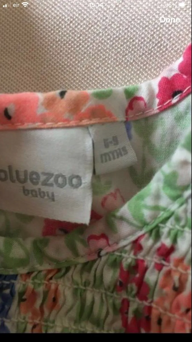 Girls stunning dress 6/9 mths €3 - Image 3