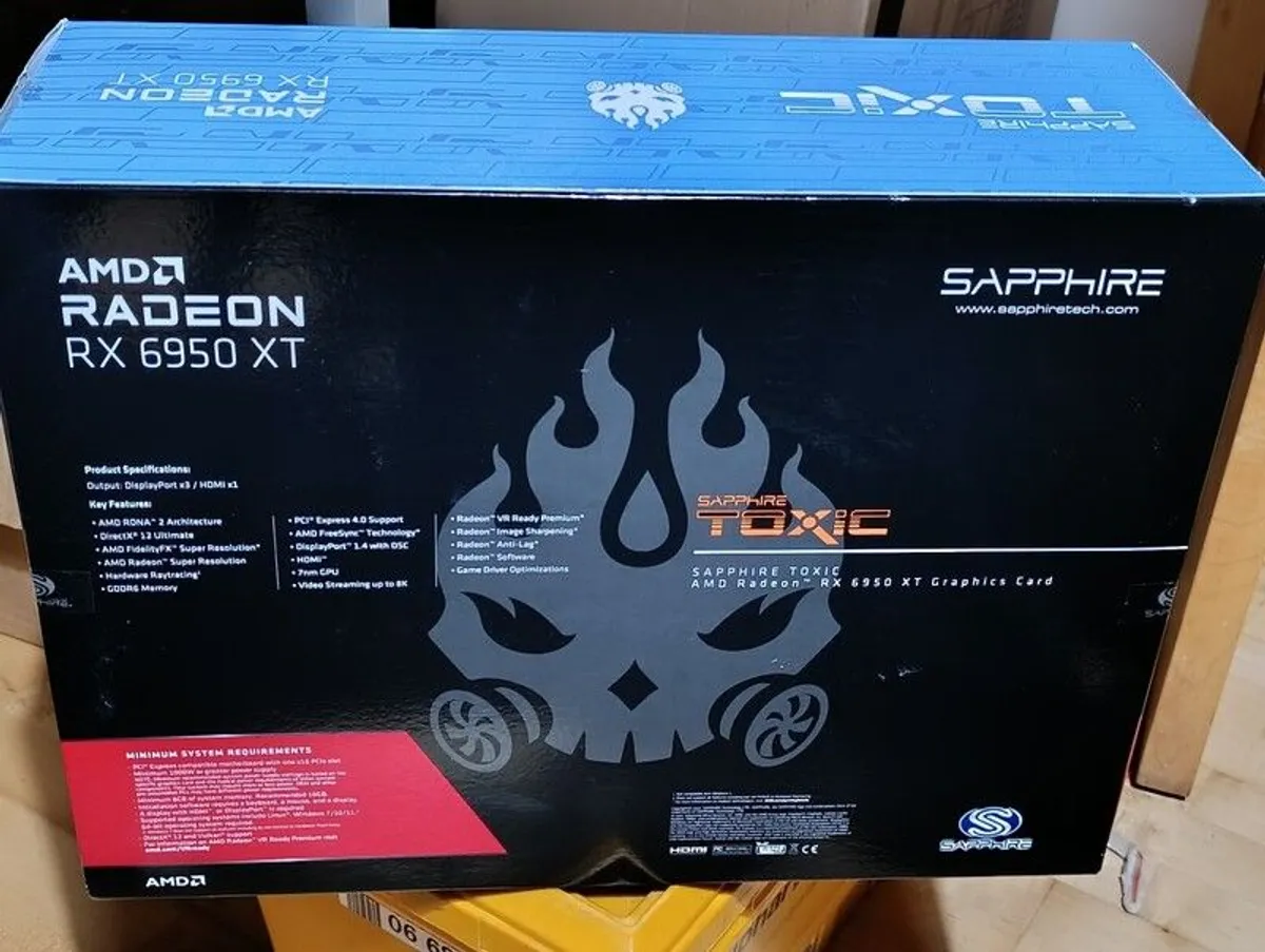 Sapphire TOXIC AMD RX 6950 XT 16GB - 360mm Liquid Cooler - Flagship Card - Image 3