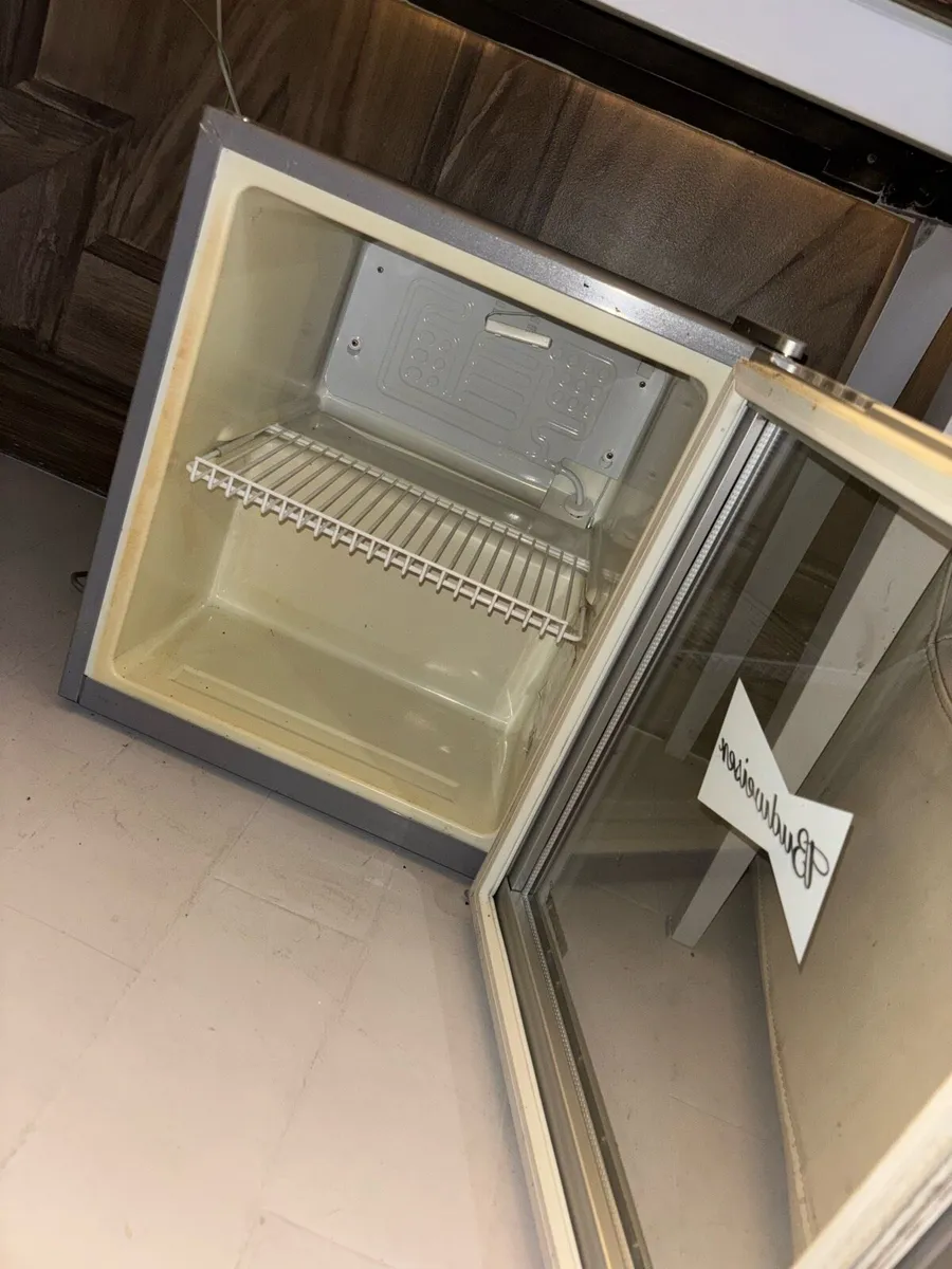 Husky Mini Fridge - Image 2