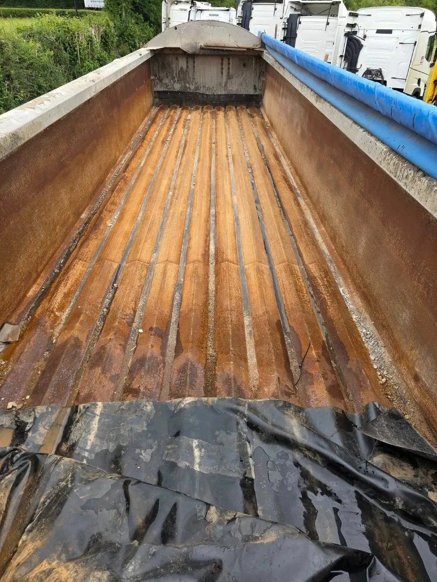 Wilcox Walking Floor Trailer - Image 2