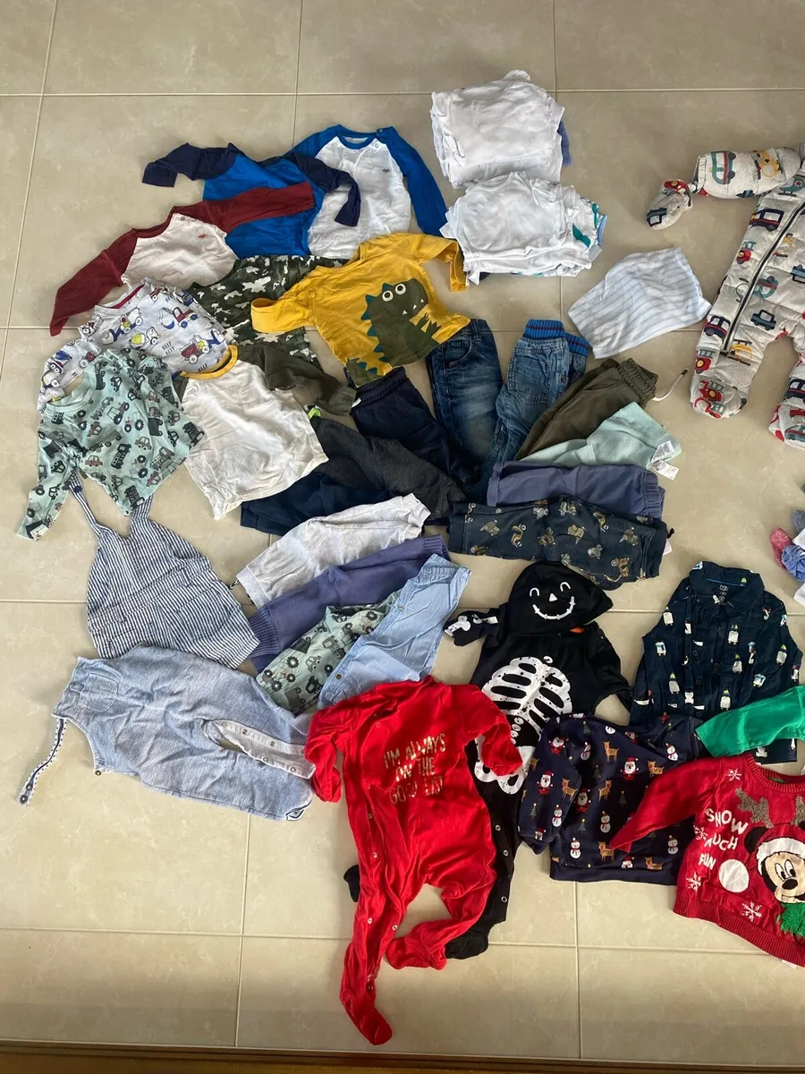 Boy clothes bundle (9 - 12 months) - Image 2