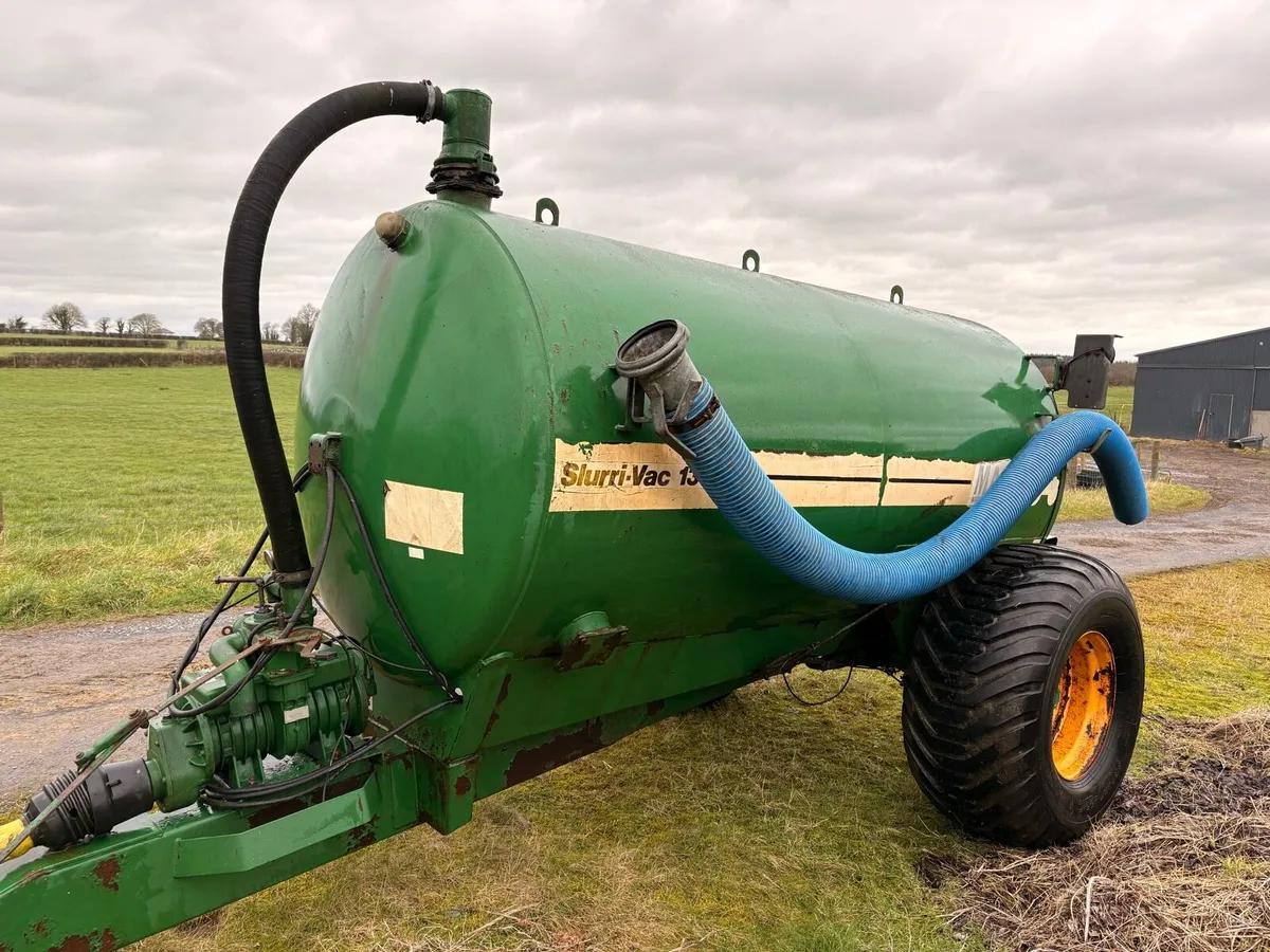 Major slurry-Vac 1300 tanker for sale - Image 1