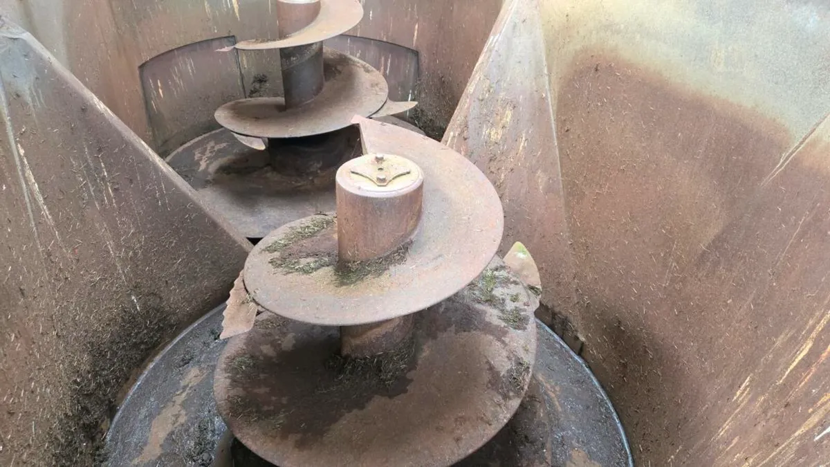 Triolet 20cube feeder - Image 2