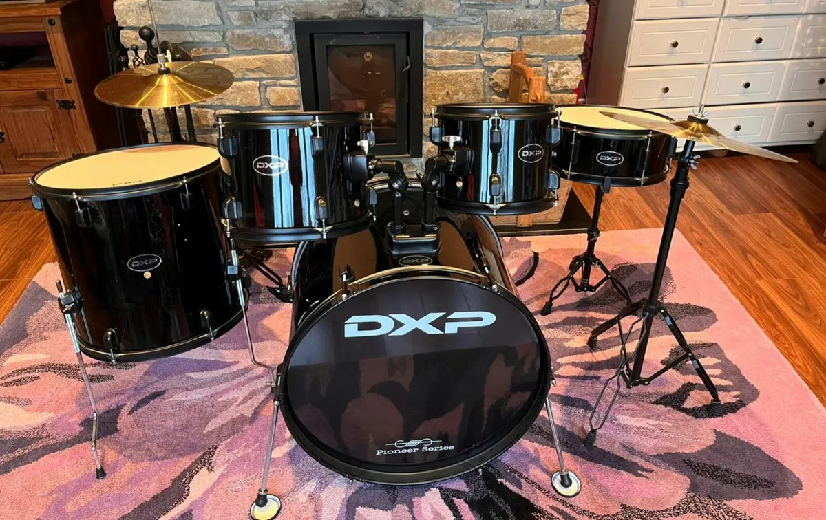 Beginners Drum Kit - Image 1