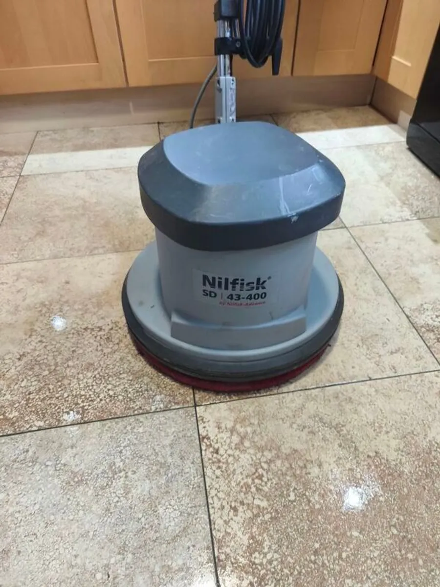 Nilfisk Sd 43-400 Uk 230at 50hz Nilfisk Buffer - Image 2