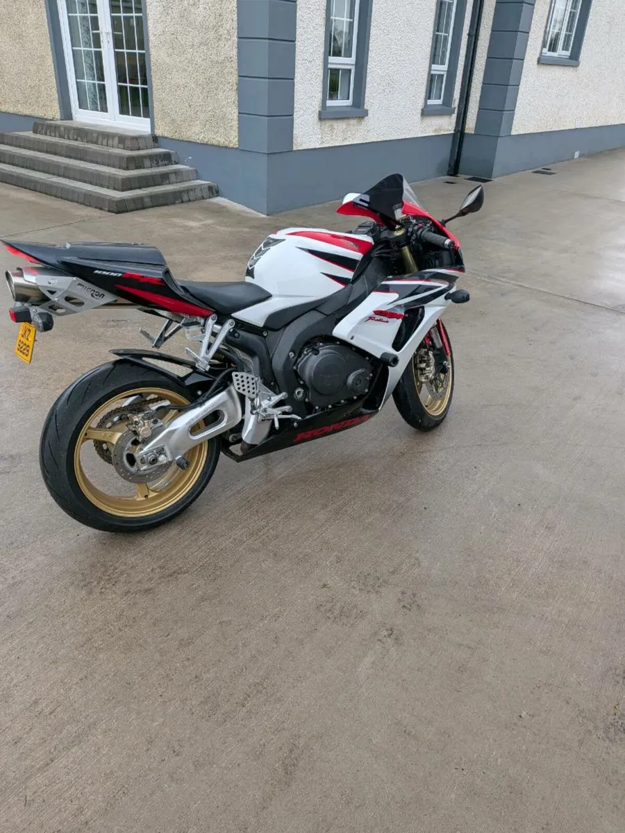 Honda Fireblade 1000rr HRC - Image 4