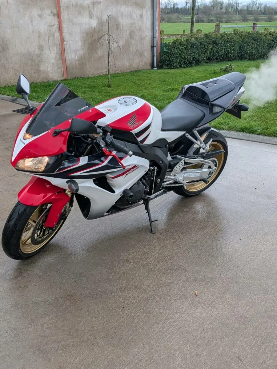Honda Fireblade 1000rr HRC - Image 1
