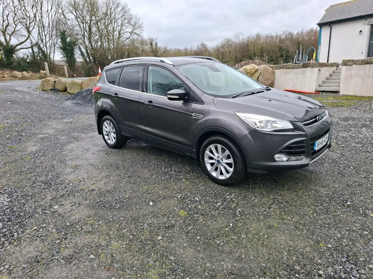 Ford kuga TiTanium Crew Cab - Image 2