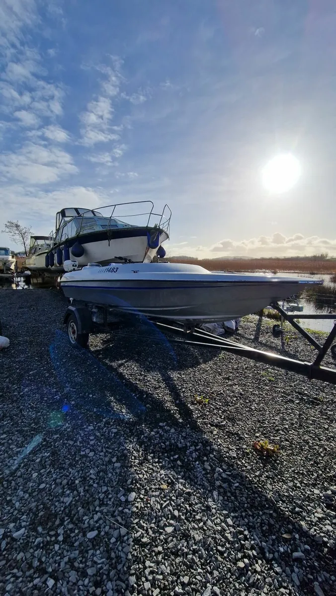 Speed boat - Image 2