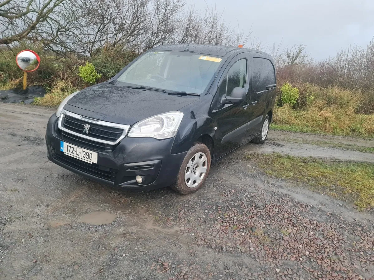 dec 2017 Peugeot Partner cvrt 17/12/26 high spec - Image 1