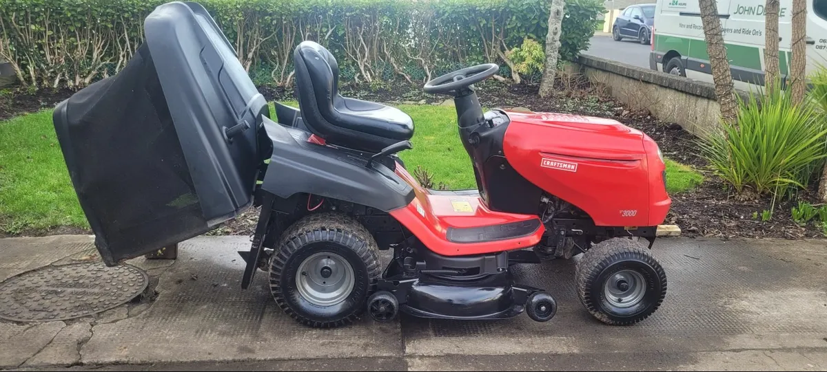 CRAFTSMAN GARDEN TRACTOR - Image 2