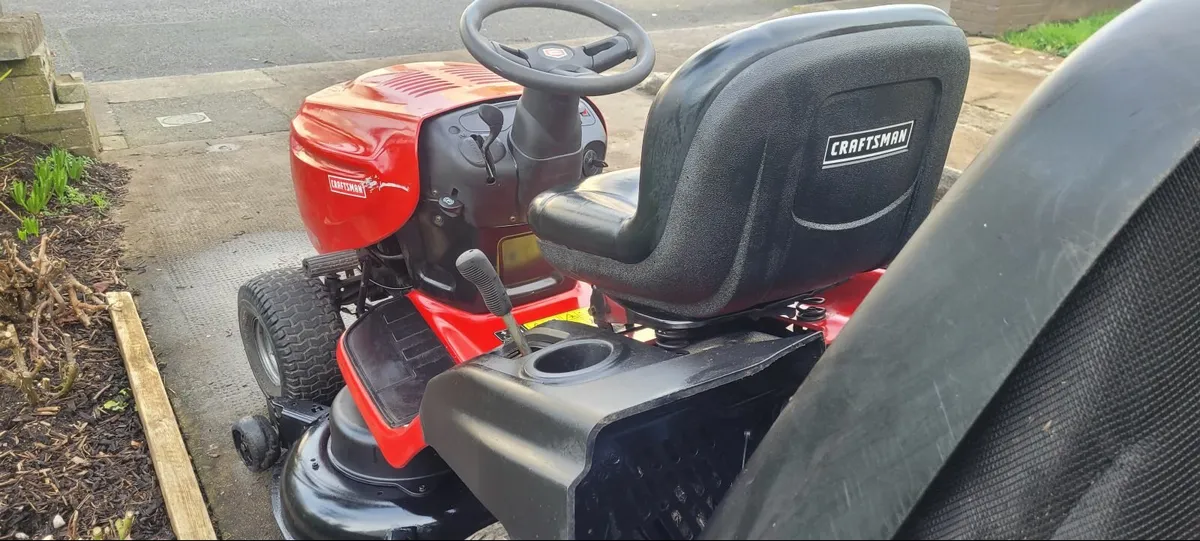 CRAFTSMAN GARDEN TRACTOR - Image 4