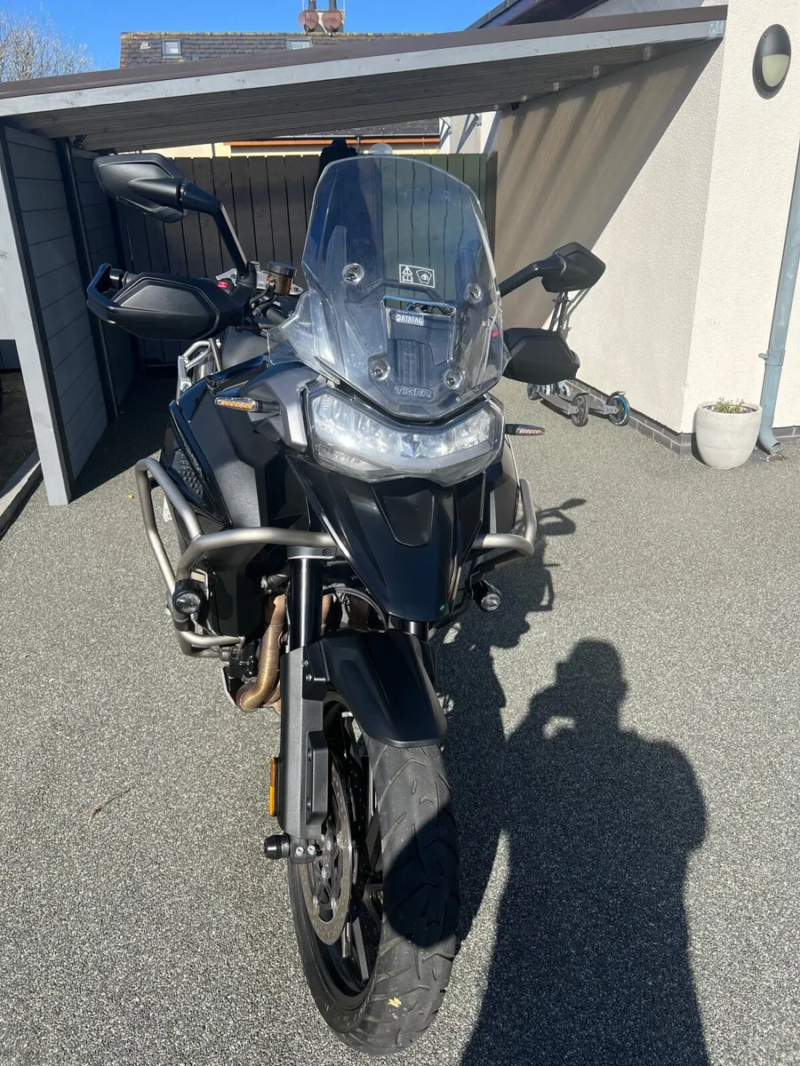 Triumph Tiger 1200 GT Explorer 2022 - Image 3