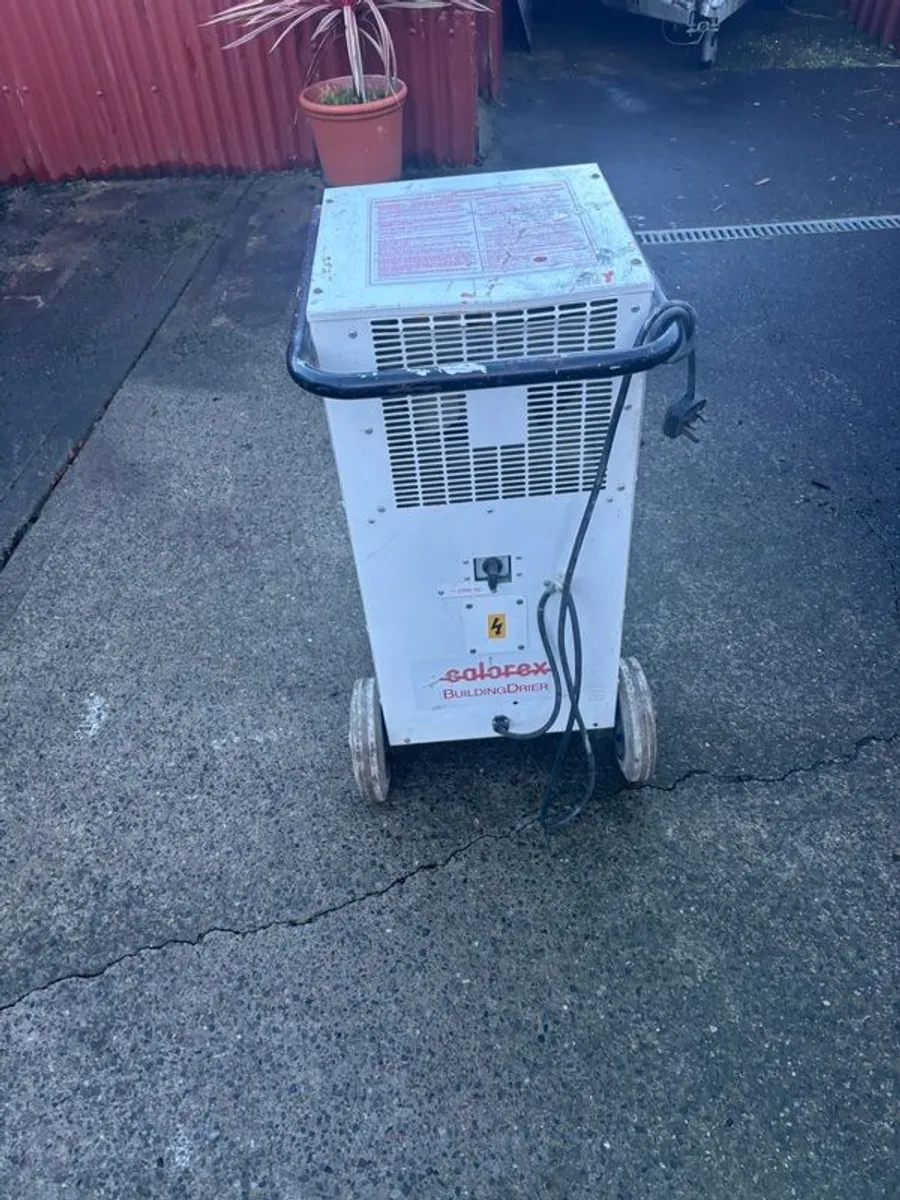 Dehumifier - Image 1