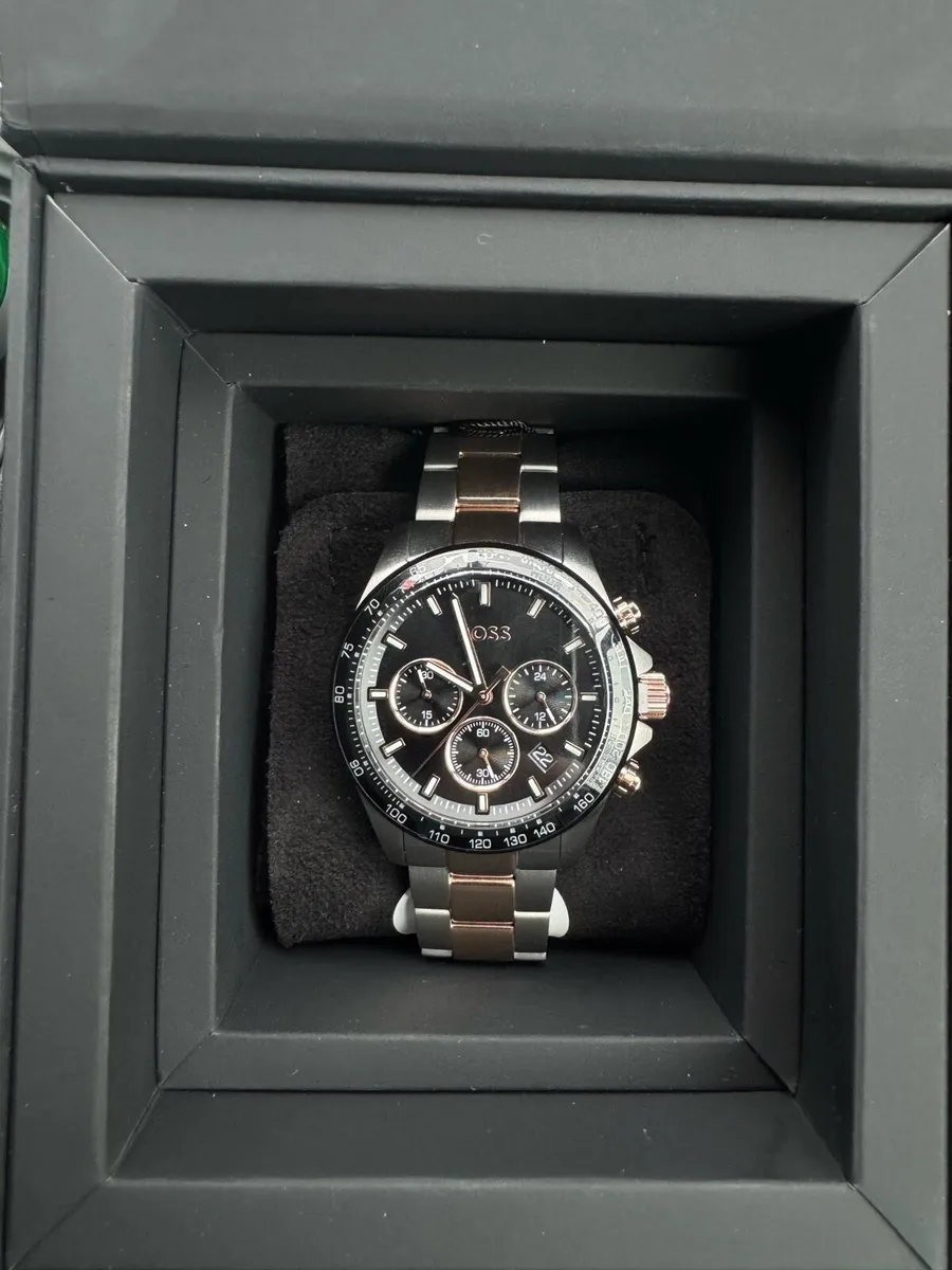 Hugo boss two-toned face - Image 1