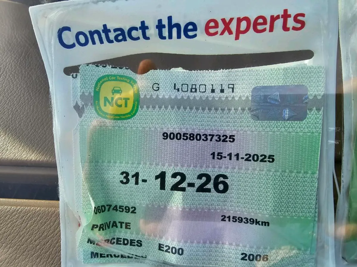 Mercedes E200 - Image 4