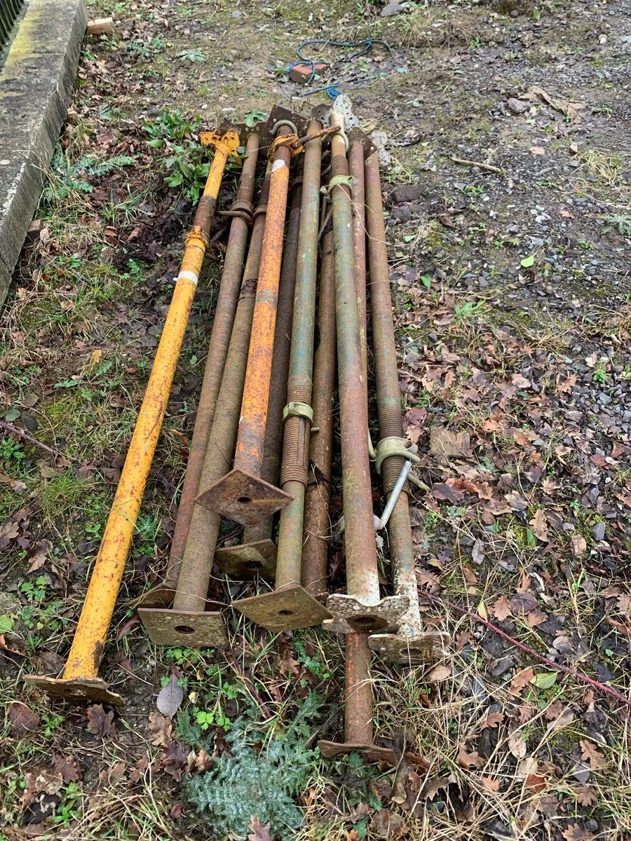 Acrow props - Image 1