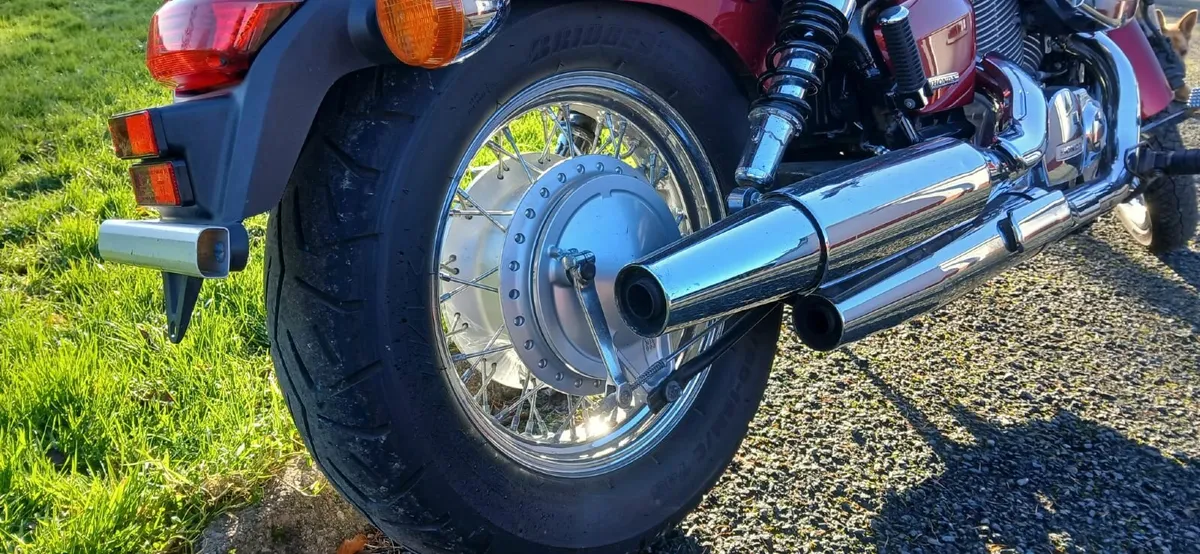 Honda VT750 C2 Shadow Spirit (2009) - Image 4