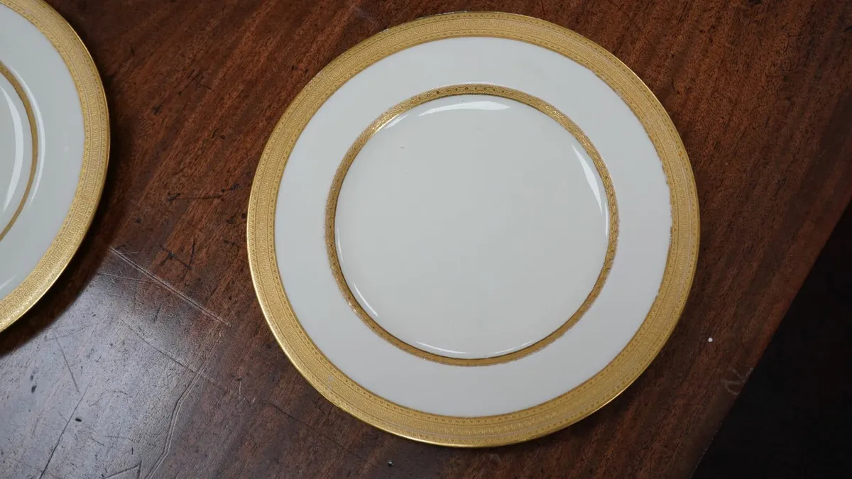 Antique Royal Worcester Set of 6 Plates 9 in - Image 2