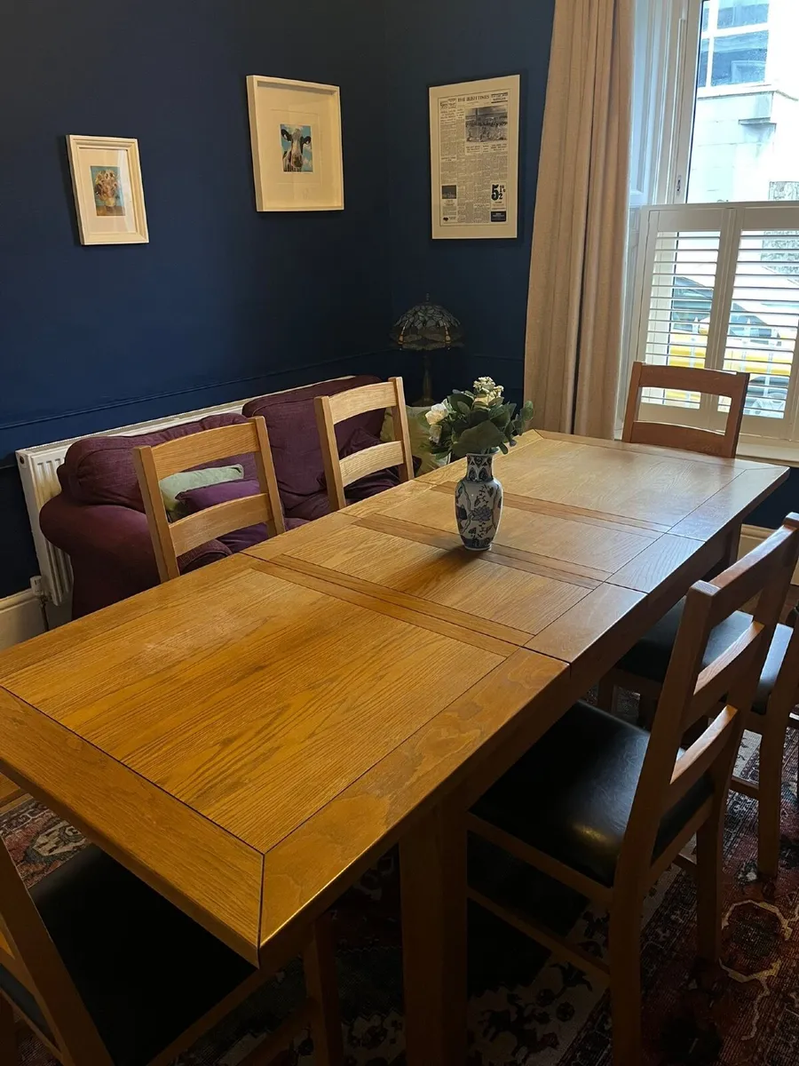 Dining room furniture - Image 4